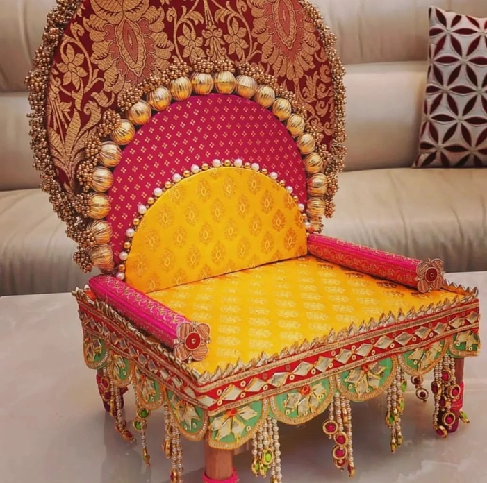 Yellow Red wooden Designer Singhasan