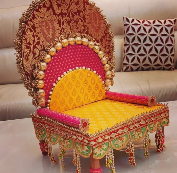 Yellow Red wooden Designer Singhasan