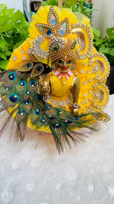 Yellow Peacock feather designer Dress Pagdi