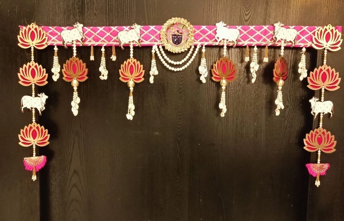 Krishna toran