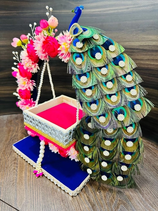 Round peacock jhula with light